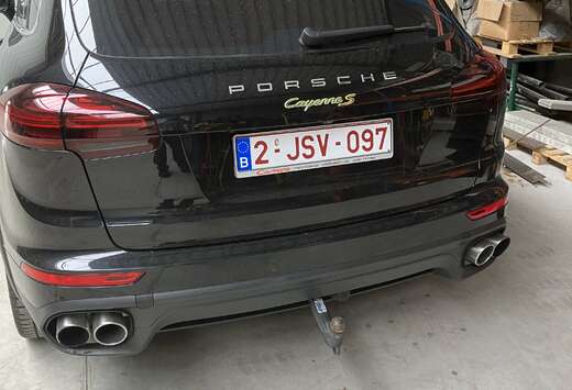 Porsche 3.0i V6 PHEV S Tiptronic (306 kW)