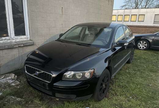 Volvo 1.6 Diesel Met Airco + trekhaak