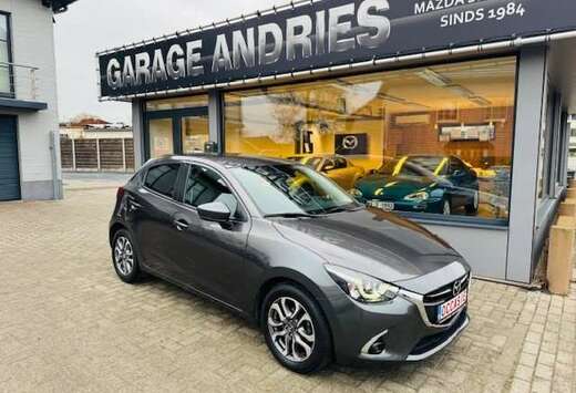 Mazda BENZINE / FULL OPTION / AUTOMAAT / 2 JAAR WAARB ...