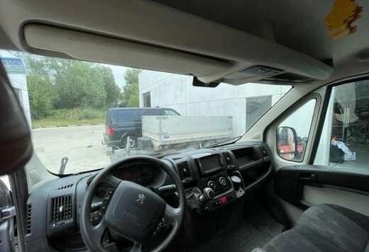 Peugeot Boxer HDi 335 L3