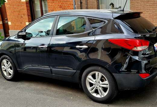Hyundai 1.6i 2WD Limited Edition 2