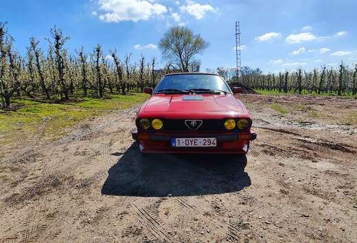 Alfa Romeo GTV6