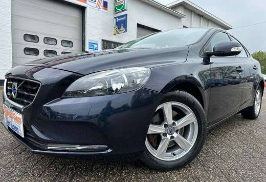 Volvo 2.0 T4 Summum, Airco, Cruise, Bluetooth, Trekha ...