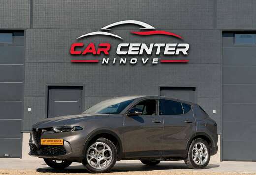 Alfa Romeo 1.3 Plug-In Q4 Sprint / Camera + PDC / Sle ...