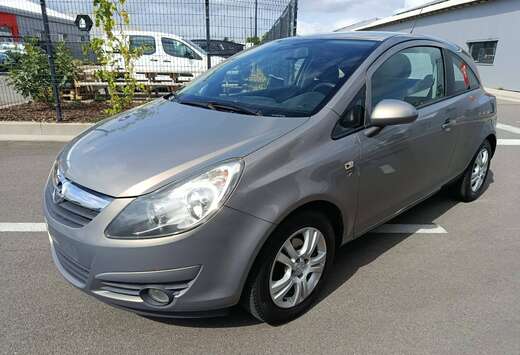 Opel Corsa 1.2i Cosmo