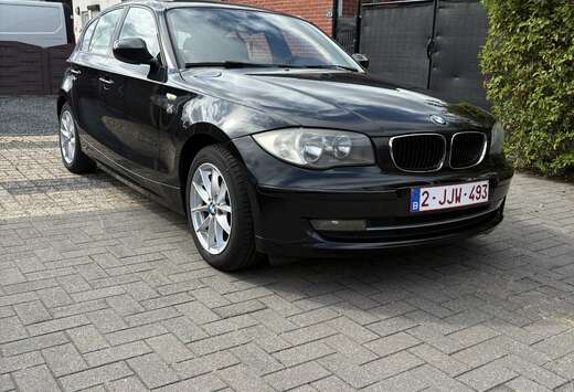 BMW d Crossed Flag