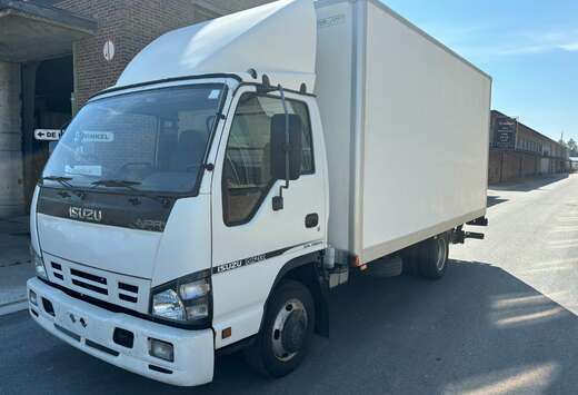 Isuzu diesel Caisse+Hayon 3,5 tonnes Euro 4