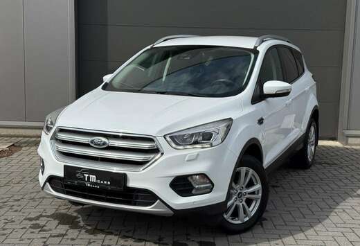Ford Kuga 1.5 TDCi 2x4 Titanium