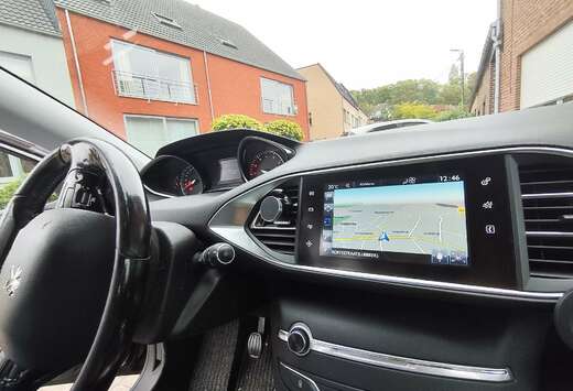 Peugeot SW PureTech 130 Stop & Start Style