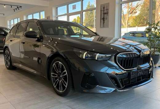 BMW E PLUG IN TOUR M-SPORT PRO 299PK PANO/B&W/TREK-25 ...