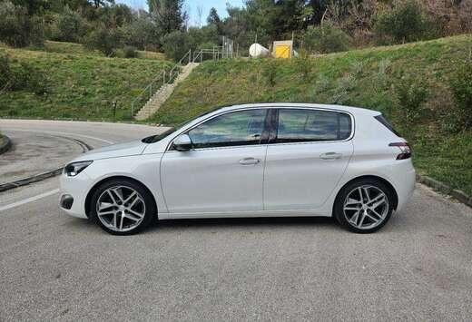 Peugeot 308 1.4i Confort