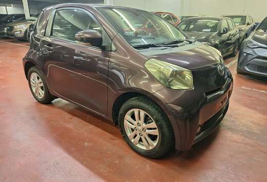 Toyota iQ 1.0i VVT-i Sol