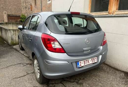 Opel 1.2i Essentia