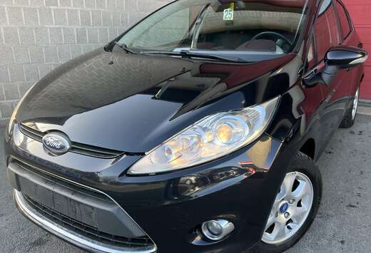 Ford 1.6 TDCi Titanium ECOnetic DPF + CLIM