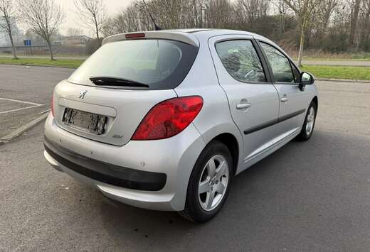 Peugeot 1.4i 16v Navteq