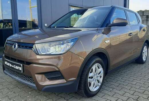 SsangYong 1.6i e-XGi 2WD Quartz