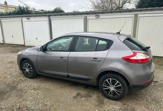 Renault dealer onderhouden (eerste eigenaar)