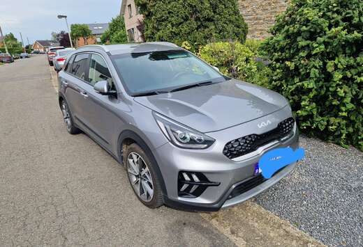 Kia Niro PHEV 1.6 GDi Pace DCT