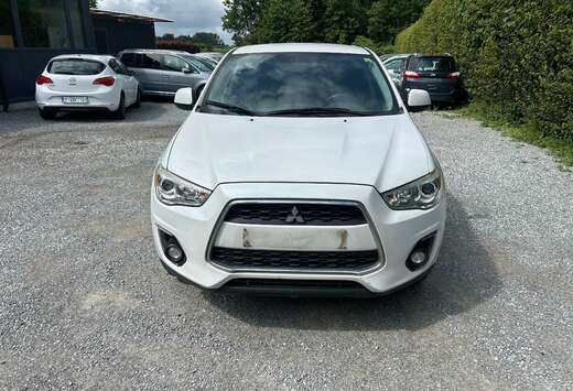 Mitsubishi ASX 1.8 Di-D 2WD BRUIT MOTEUR