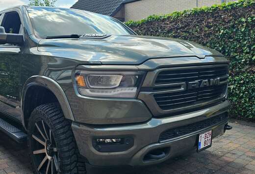 Dodge laramie sport