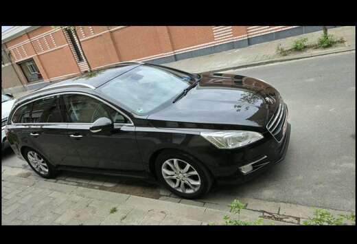 Peugeot SW 2.0 HDi Active Auto