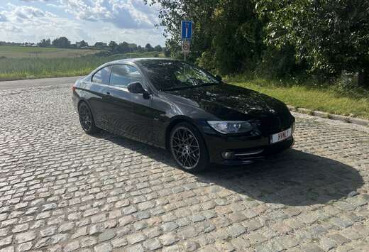 BMW 320i Coupe Aut. - Cuir - Toit Ouvrant
