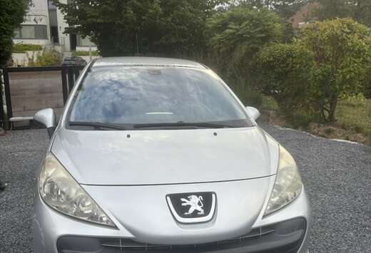 Peugeot 1.4i 16v Sporty