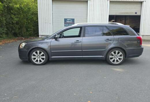 Toyota Avensis STW 1.8i VVT-i 16v