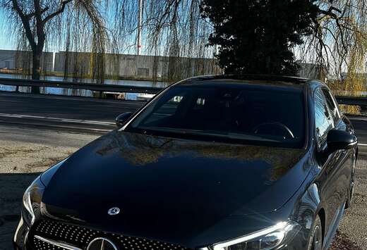 Mercedes-Benz Luxury Line