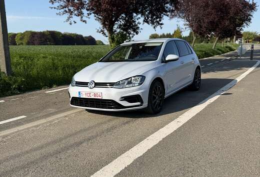 Volkswagen 1.6 TDi Virtual Cockpit Carplay
