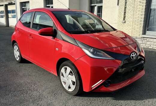 Toyota Aygo 1.0i Color Edition