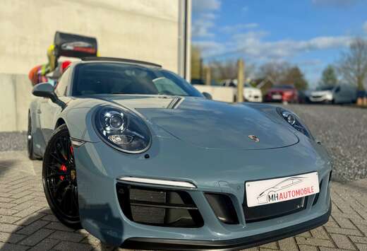 Porsche Carrera 3.0 Turbo Coupé PDK