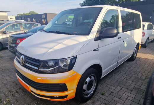 Volkswagen Transporter 2.0 TDi SCR BMT Trendline DSG