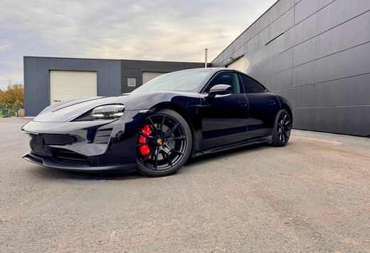 Porsche Taycan GTS Porsche Approuved FULL - Carbon