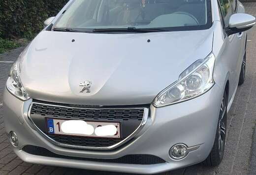 Peugeot 1.2i essence