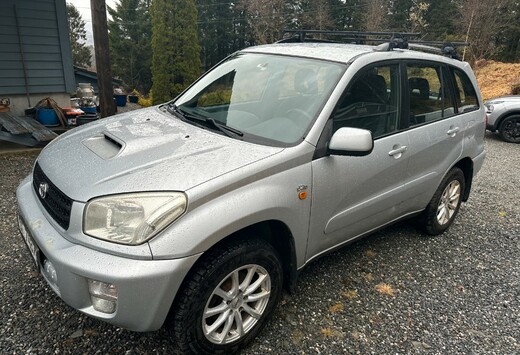 Toyota RAV4 2.0-116 D 4x4