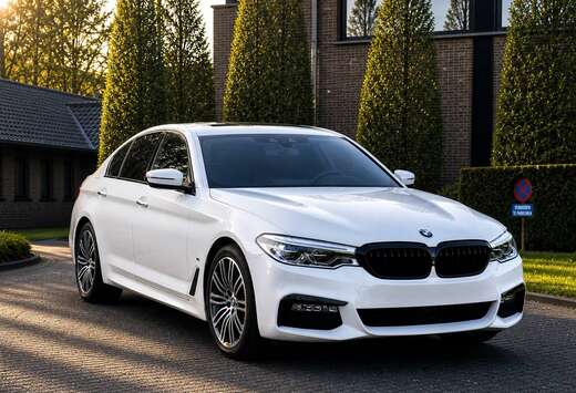 BMW 2018 G30 356pk