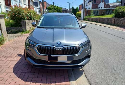 Skoda Karoq 1.0 TSI Corporate
