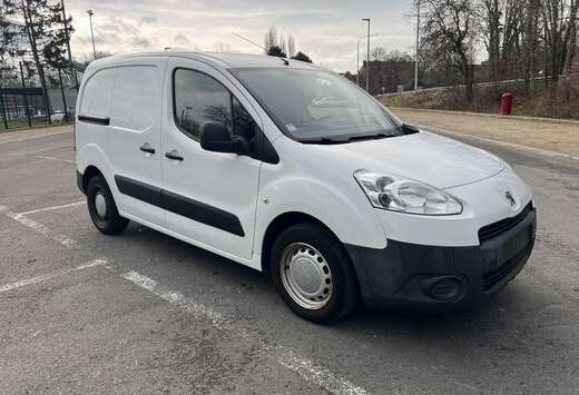 Peugeot 1.6 HDi Pack CD Airco