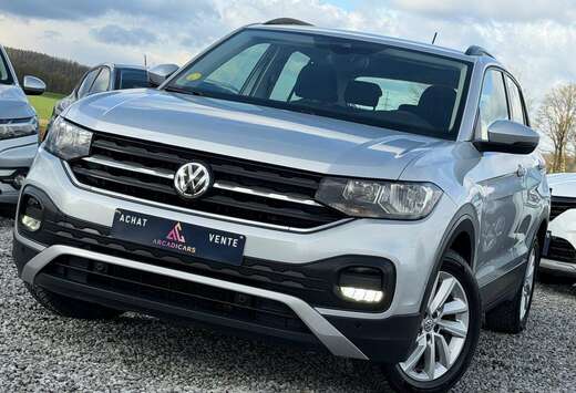 Volkswagen 1.6TDI -VIRTUAL COCKPIT -CAR PLAY -Cruise  ...