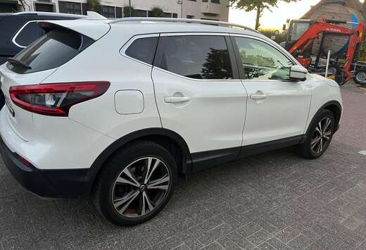 Nissan Qashqai 1.2 DIG-T Acenta