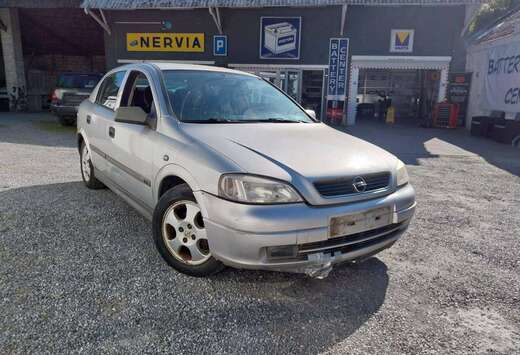 Opel 1.4i XE 16v Comfort * A/C AUTOMATIQUE *