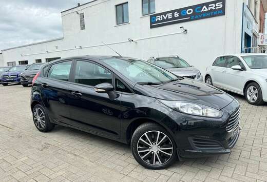 Ford 1.0 EcoBoost Titanium ** 1 JAAR GARANTIE **