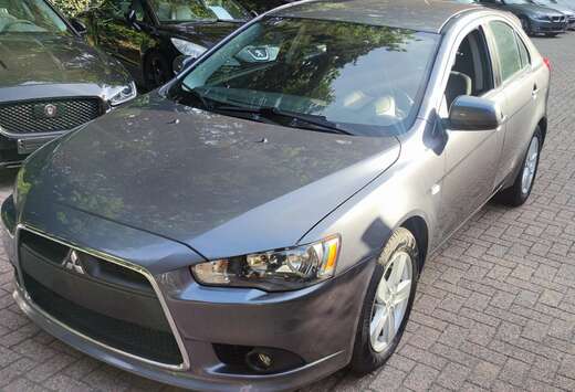 Mitsubishi Lancer 1.5 Invite   NIEUWSTAAT