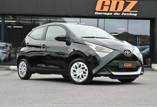 Toyota Aygo 1.0i VVT-i x Play II