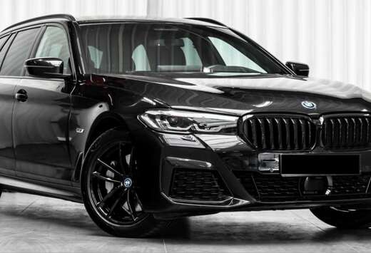 BMW 530e xDrive Touring Aut. M-Sport *HANDELAARPRIJS*