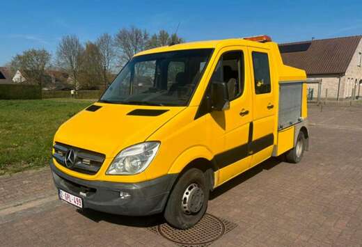 Mercedes-Benz Dépanneuse A Pelle Permis B