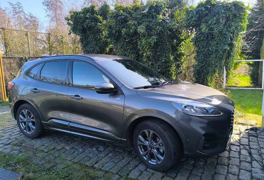 Ford Kuga PHEV 2.5 EcoBoost FWD ST-Line