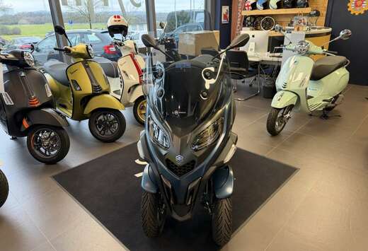 Piaggio MP3 530