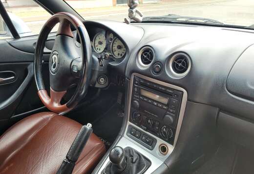 Mazda 1.6i 16v Tan Leather